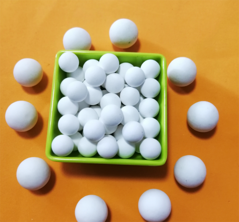 氧化(huà)鋁球石.png