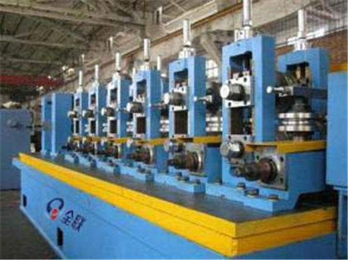 陝西焊管(guan)生産線 陝西焊(hàn)管生産線(xiàn)