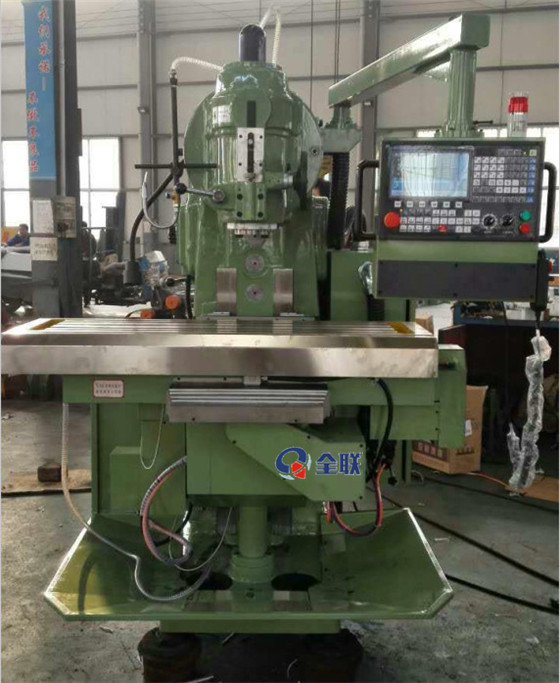 XK5040立式升降台數(shu)控銑床 XK5040立式升(shēng)降台數控銑床(chuáng)