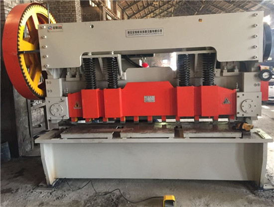 機(ji)械剪闆機(ji)