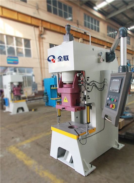 數(shu)控液壓(ya)沖床 數(shù)控液壓(yā)沖床