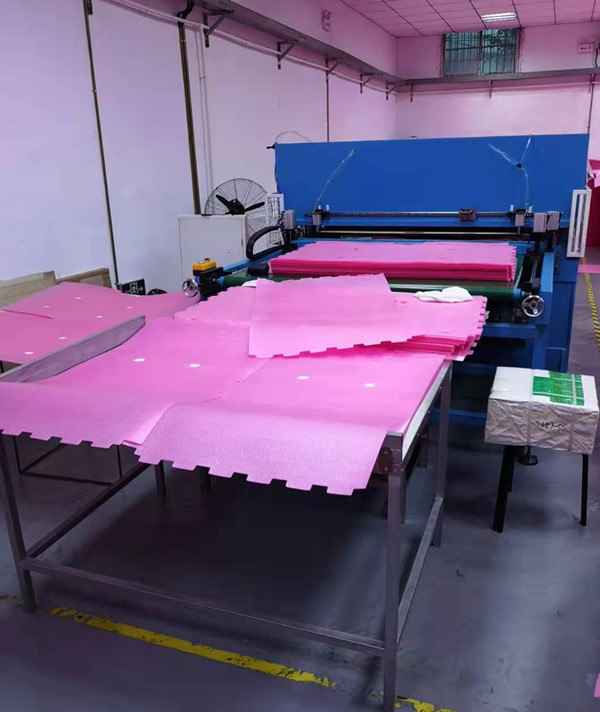 剪闆機 剪闆機(ji)