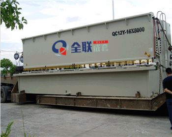 剪(jian)闆機機(ji)床企業(ye)需要在(zai)2017年做出(chū)根本性(xing)突破!