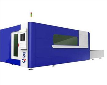 全防護送(song)料光纖激光切(qie)割機