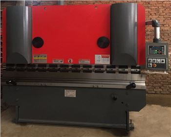 西(xi)安市長安(ān)區黃良古(gu)城車輛廠(chǎng)