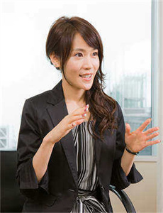 女巫电影安妮海瑟薇在线观看