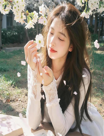 我的私人女教师3中文字幕版-谢楠主持吴京新电影首映礼